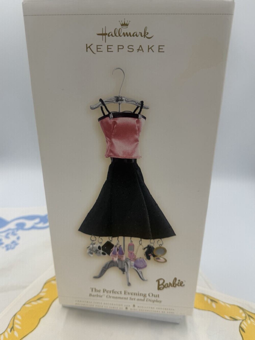 Hallmark Barbie 2006 ‘The Perfect Evening Out’ Ornament Set And Display